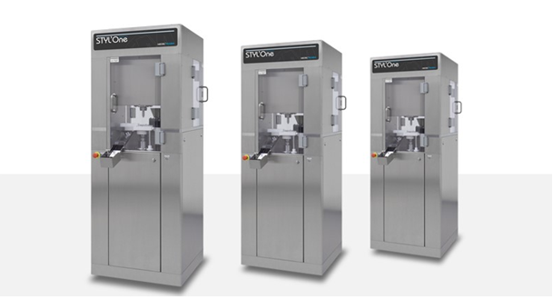 Medelpharm showing STYL’One Evolution ML compaction simulation at ACHEMA 2018