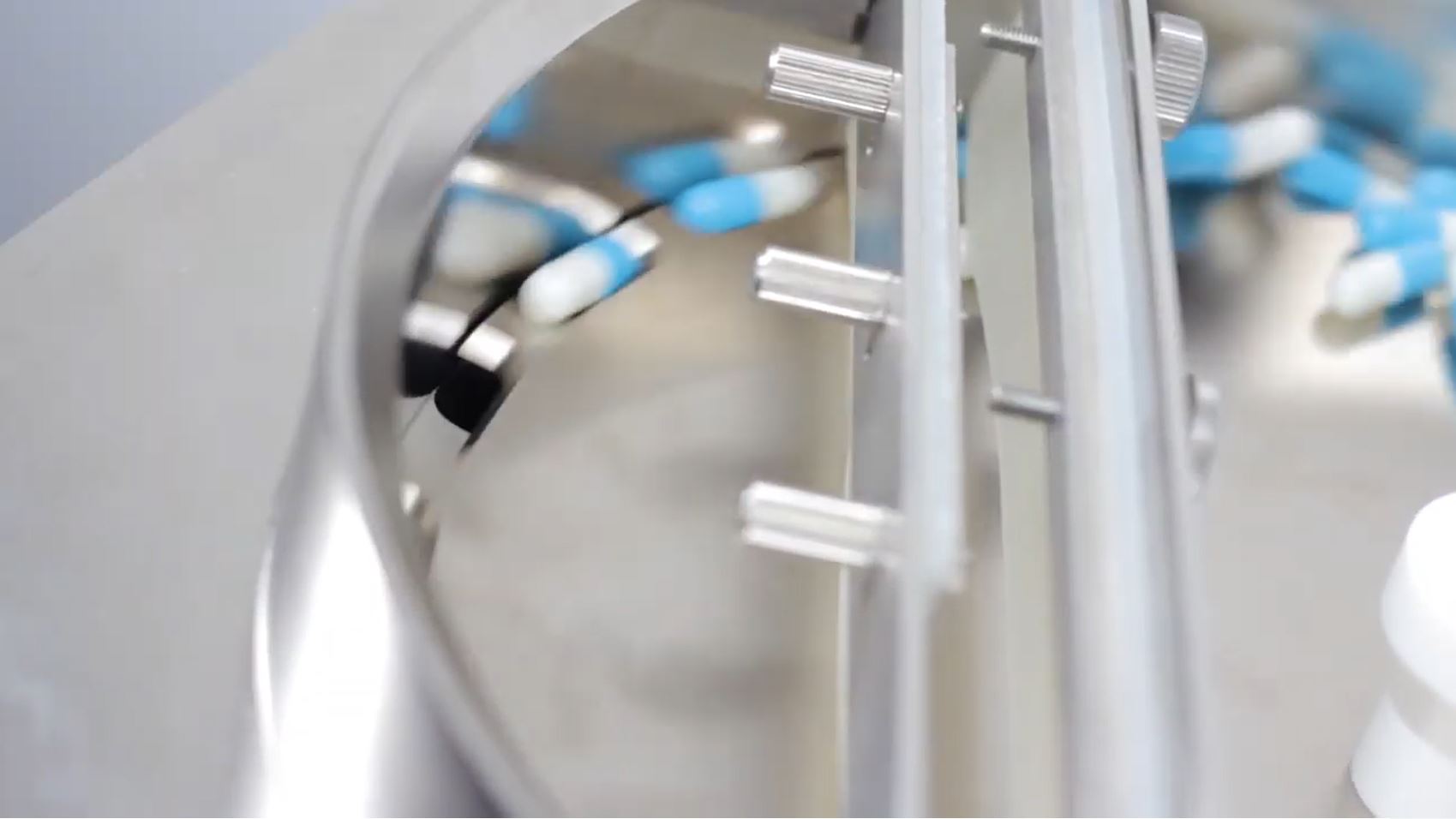 Charles Ischi AG – OSD Counting and Filling Machine